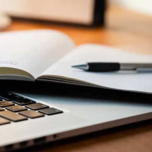 copywriting-rédaction-web-ordinateur